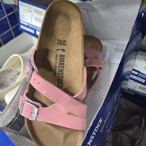 BIRKENSTOCK Narrow Yao sandals patent pink SHOES Eur 40